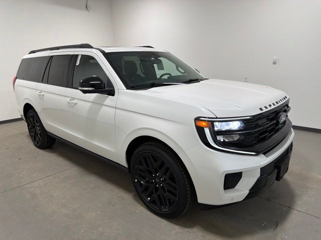 2027 Ford Expedition Max Platinum Pine River MN