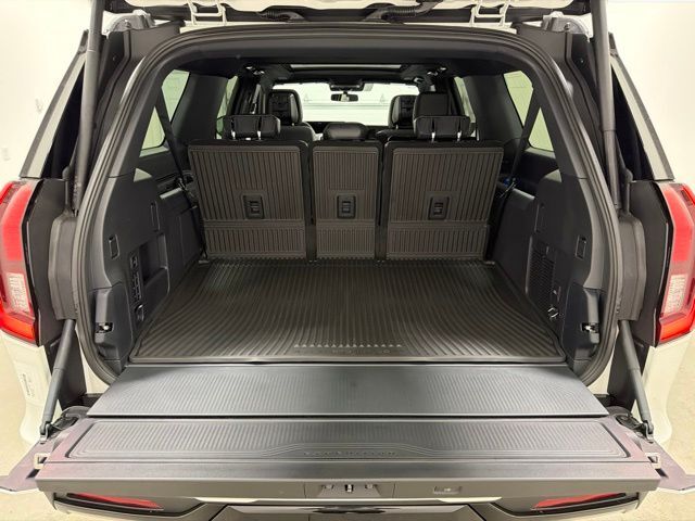 2027 Ford Expedition Max Platinum Pine River MN