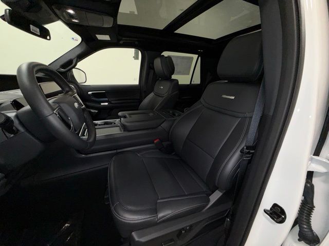 2027 Ford Expedition Max Platinum Pine River MN