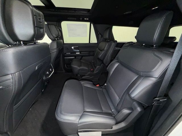 2027 Ford Expedition Max Platinum Pine River MN
