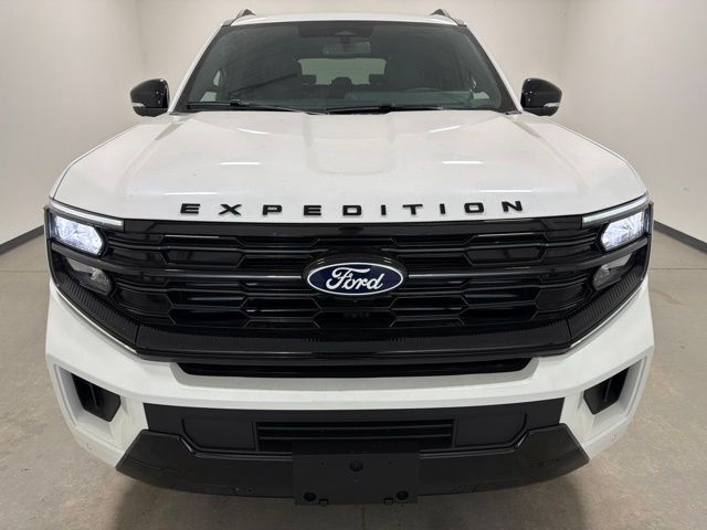 2027 Ford Expedition Max Platinum Pine River MN