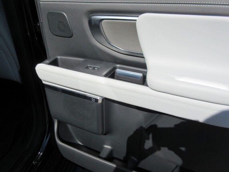2027 Ford Expedition Max Platinum St. George SC