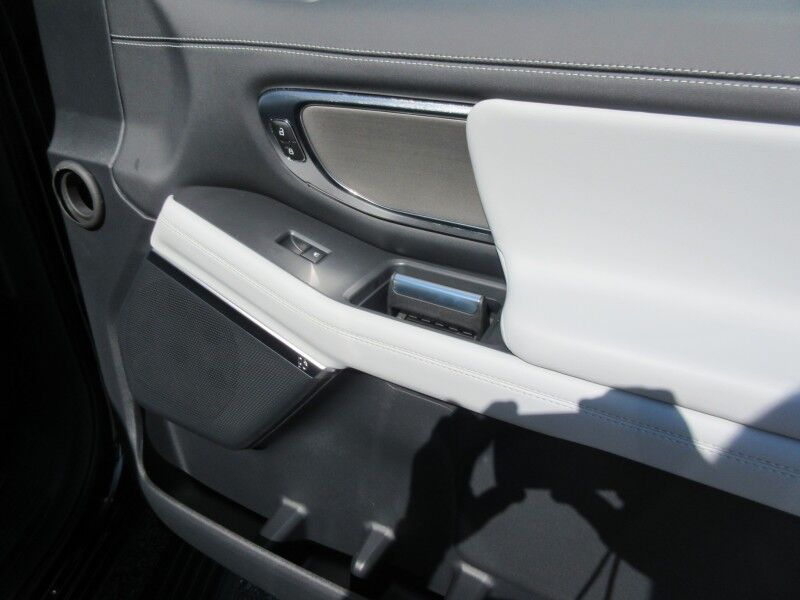 2027 Ford Expedition Max Platinum St. George SC