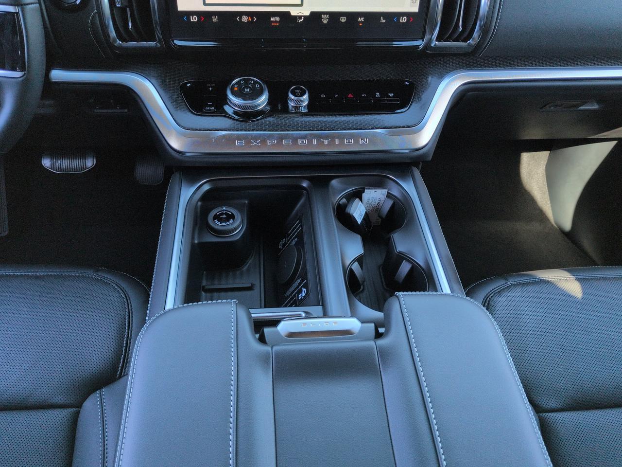 2027 Ford Expedition Max Platinum Winder GA