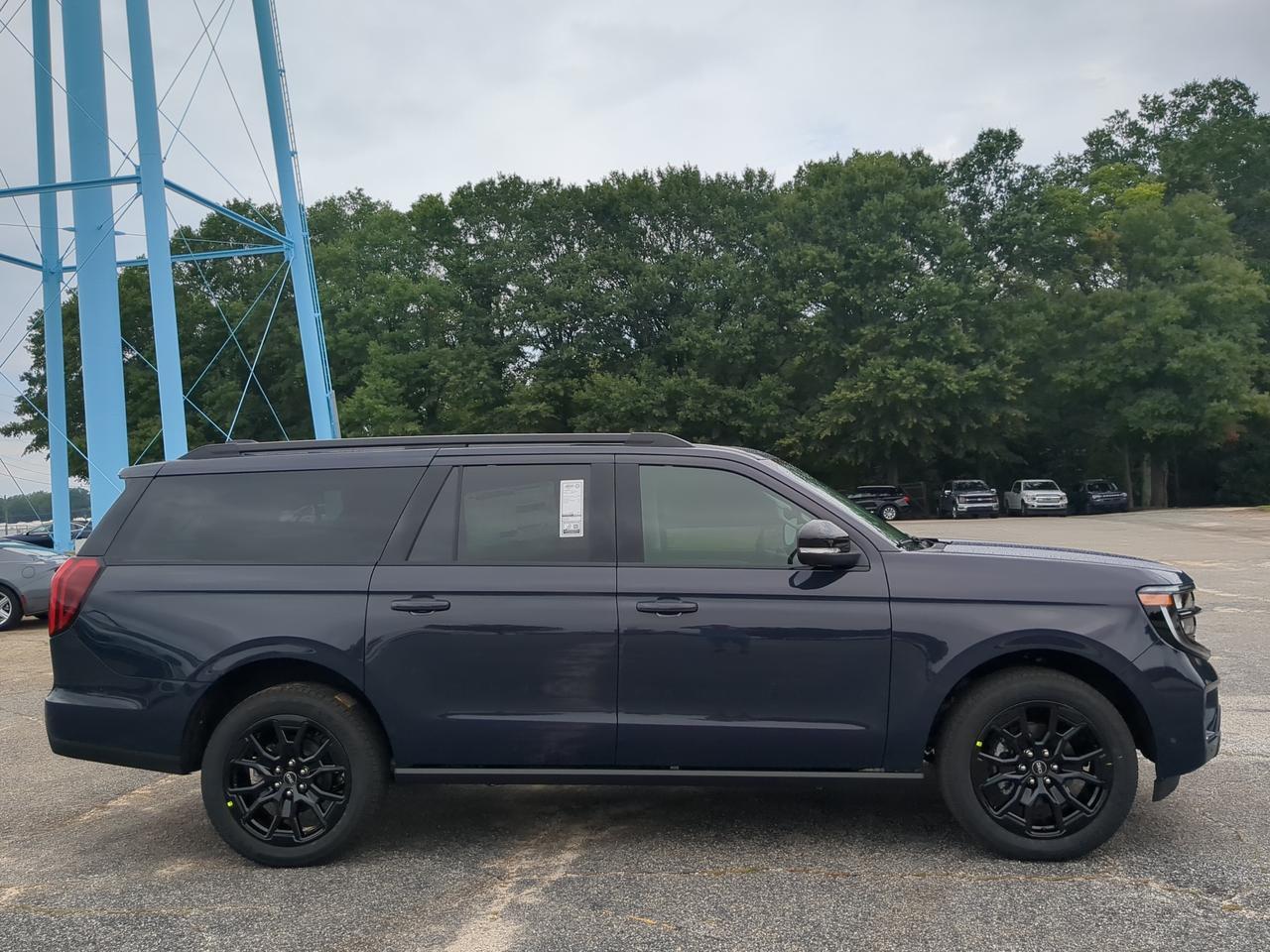 2027 Ford Expedition Max Platinum