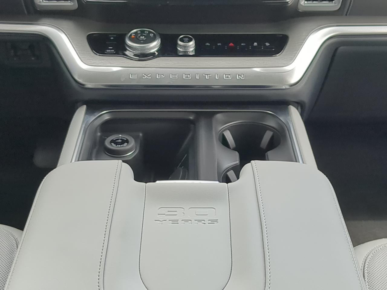 2027 Ford Expedition Max Platinum Winder GA