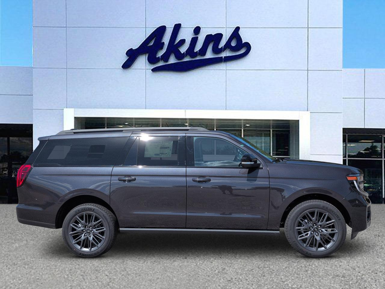 2027 Ford Expedition Max Platinum