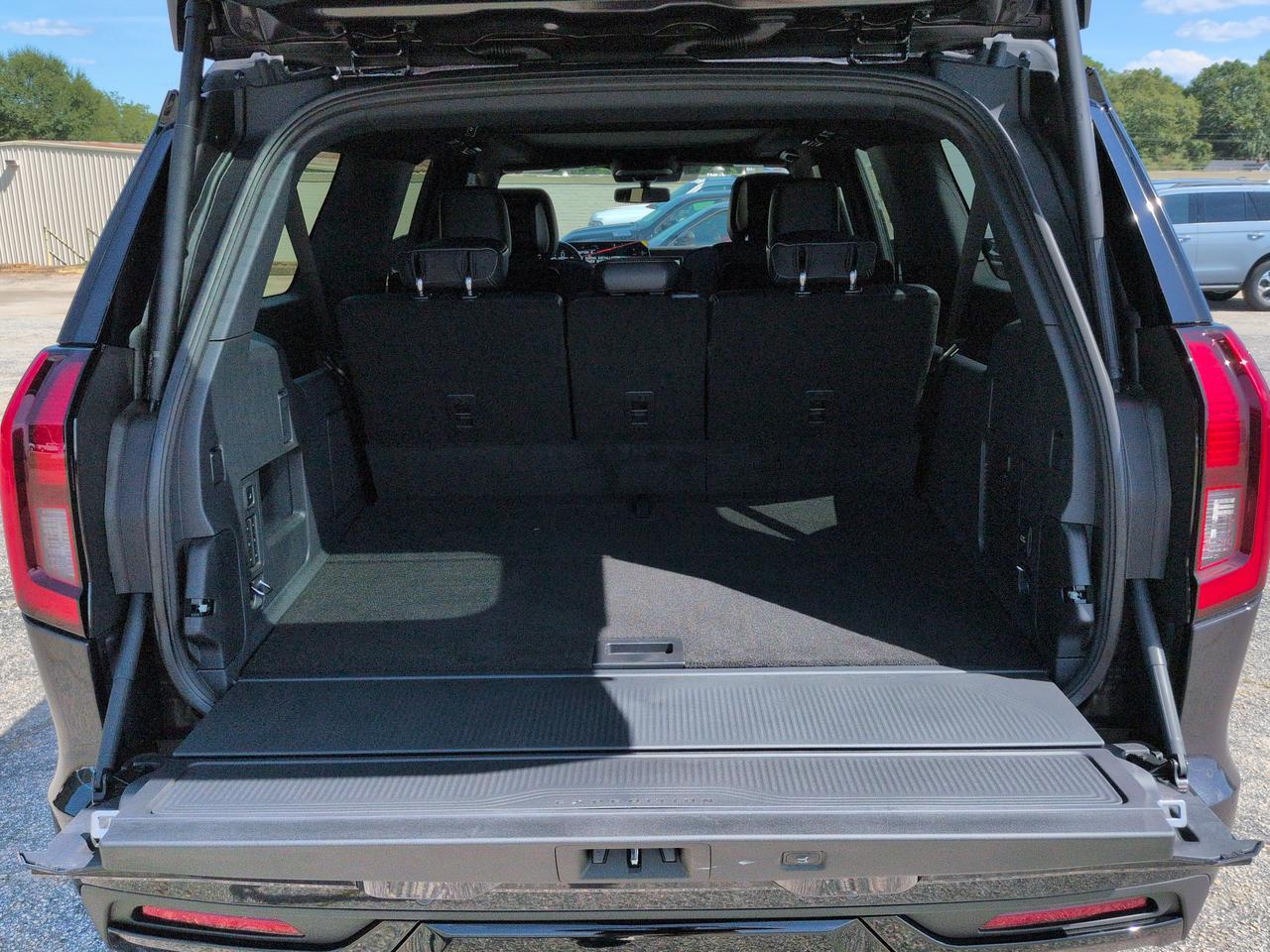 2027 Ford Expedition Max Platinum Winder GA