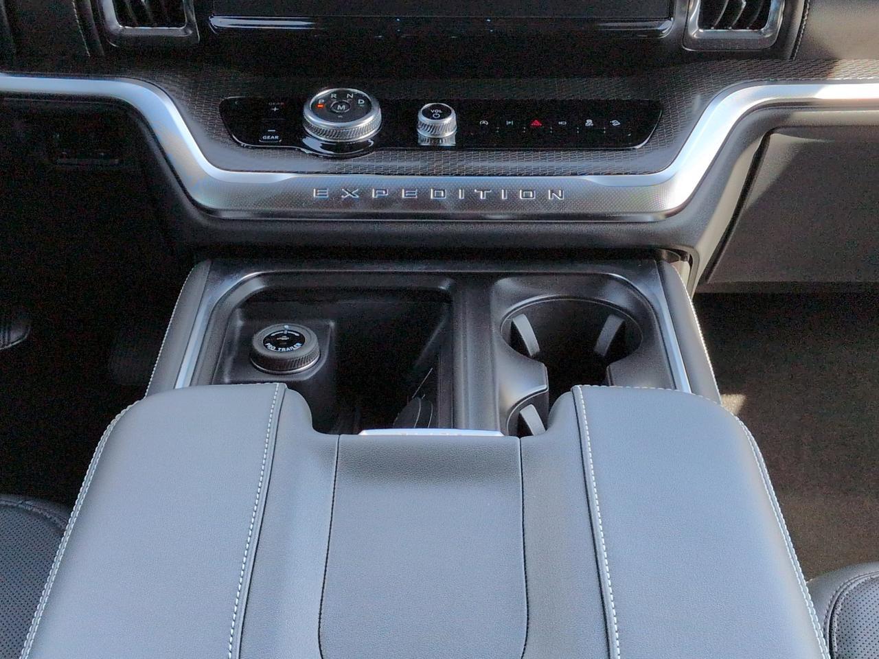 2027 Ford Expedition Max Platinum Winder GA