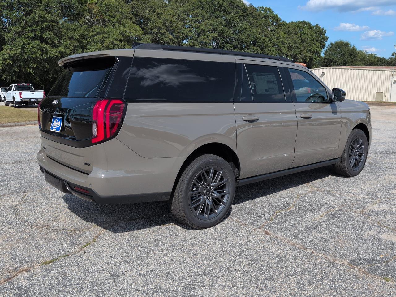 2027 Ford Expedition Max Platinum Winder GA