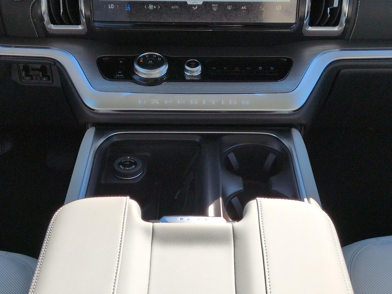 2027 Ford Expedition Max Platinum Winder GA