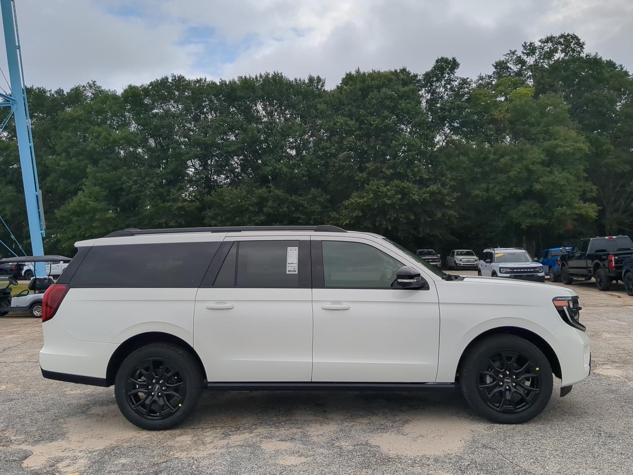 2027 Ford Expedition Max Platinum