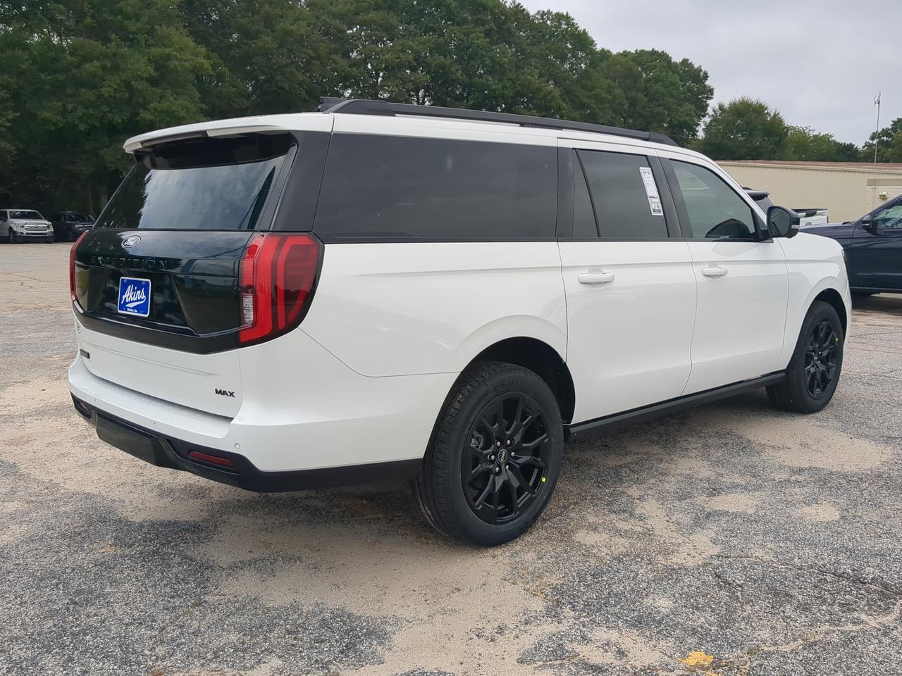 2027 Ford Expedition Max Platinum Winder GA
