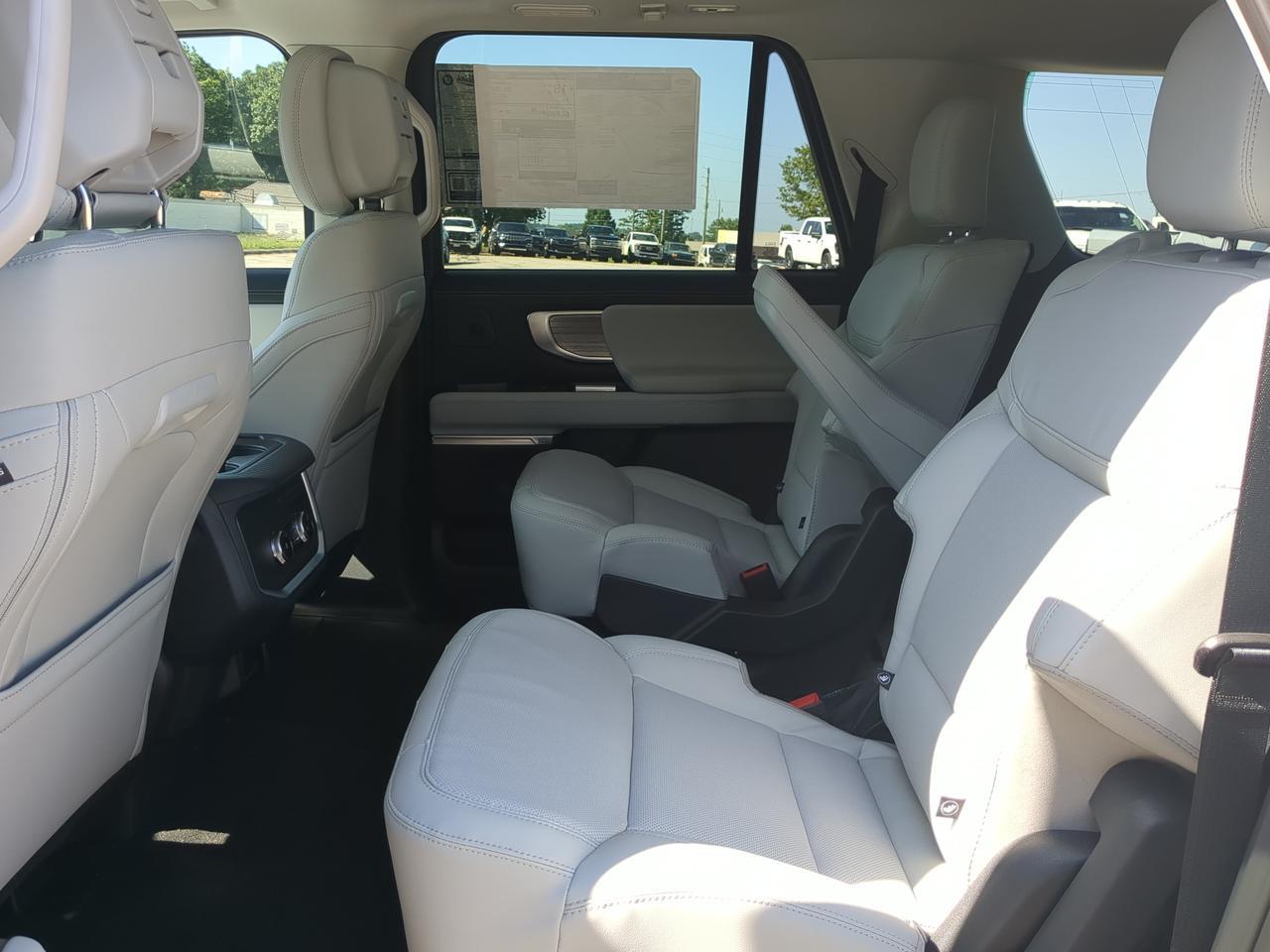 2027 Ford Expedition Max Platinum Winder GA