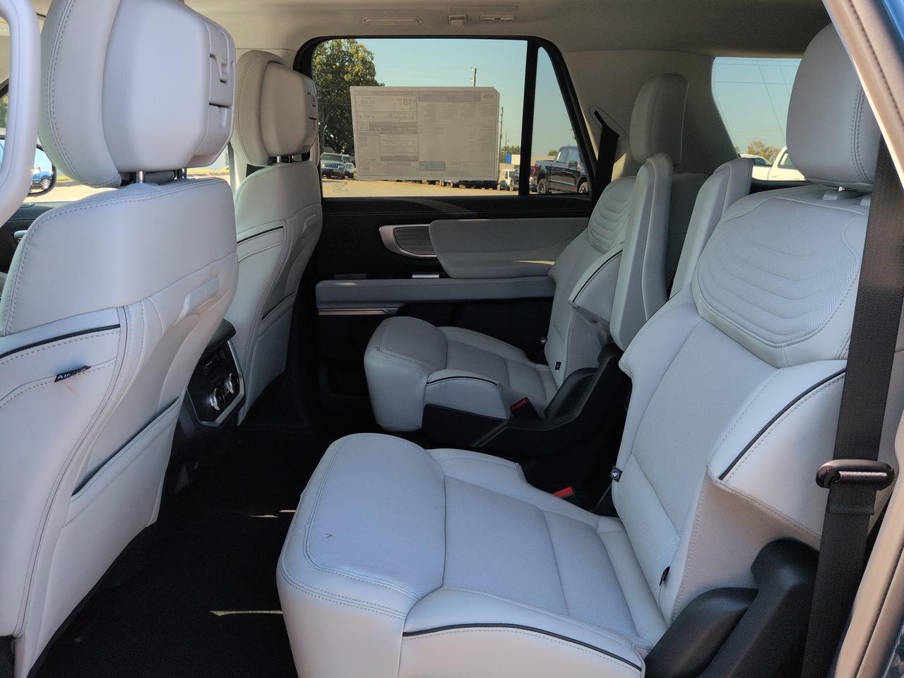 2027 Ford Expedition Max Platinum Winder GA
