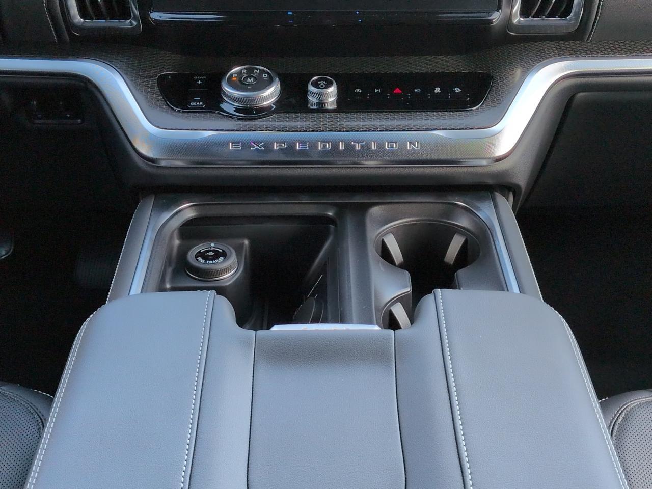 2027 Ford Expedition Max Platinum Winder GA