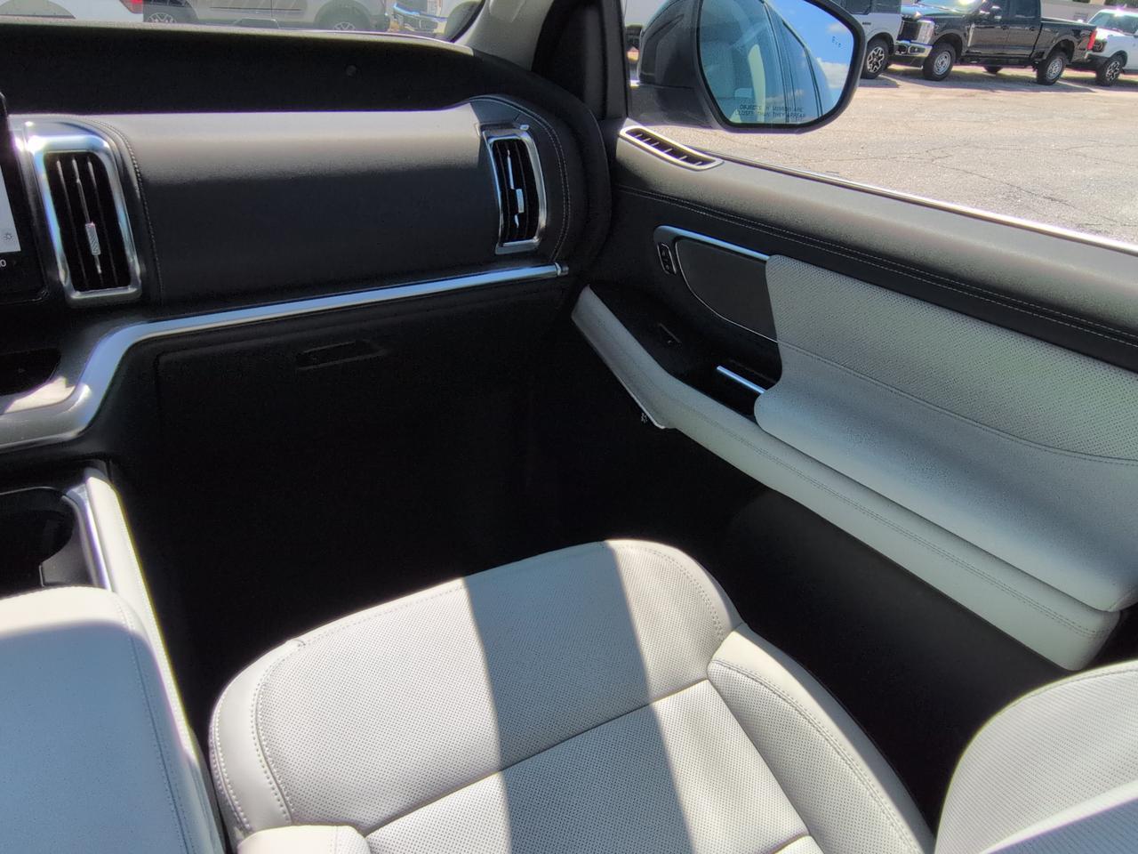 2027 Ford Expedition Max Platinum Winder GA