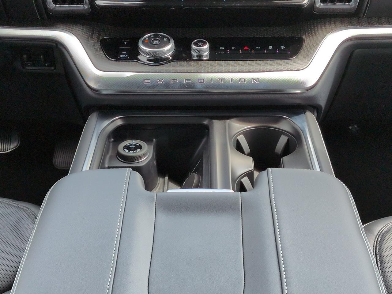 2027 Ford Expedition Max Platinum Winder GA