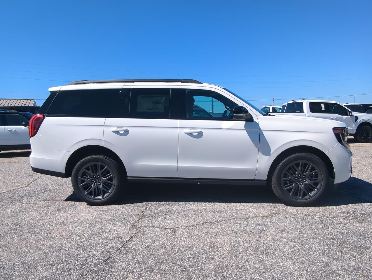 2027 Ford Expedition Platinum Appleton WI