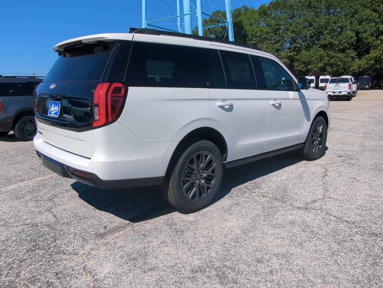 2027 Ford Expedition Platinum Appleton WI