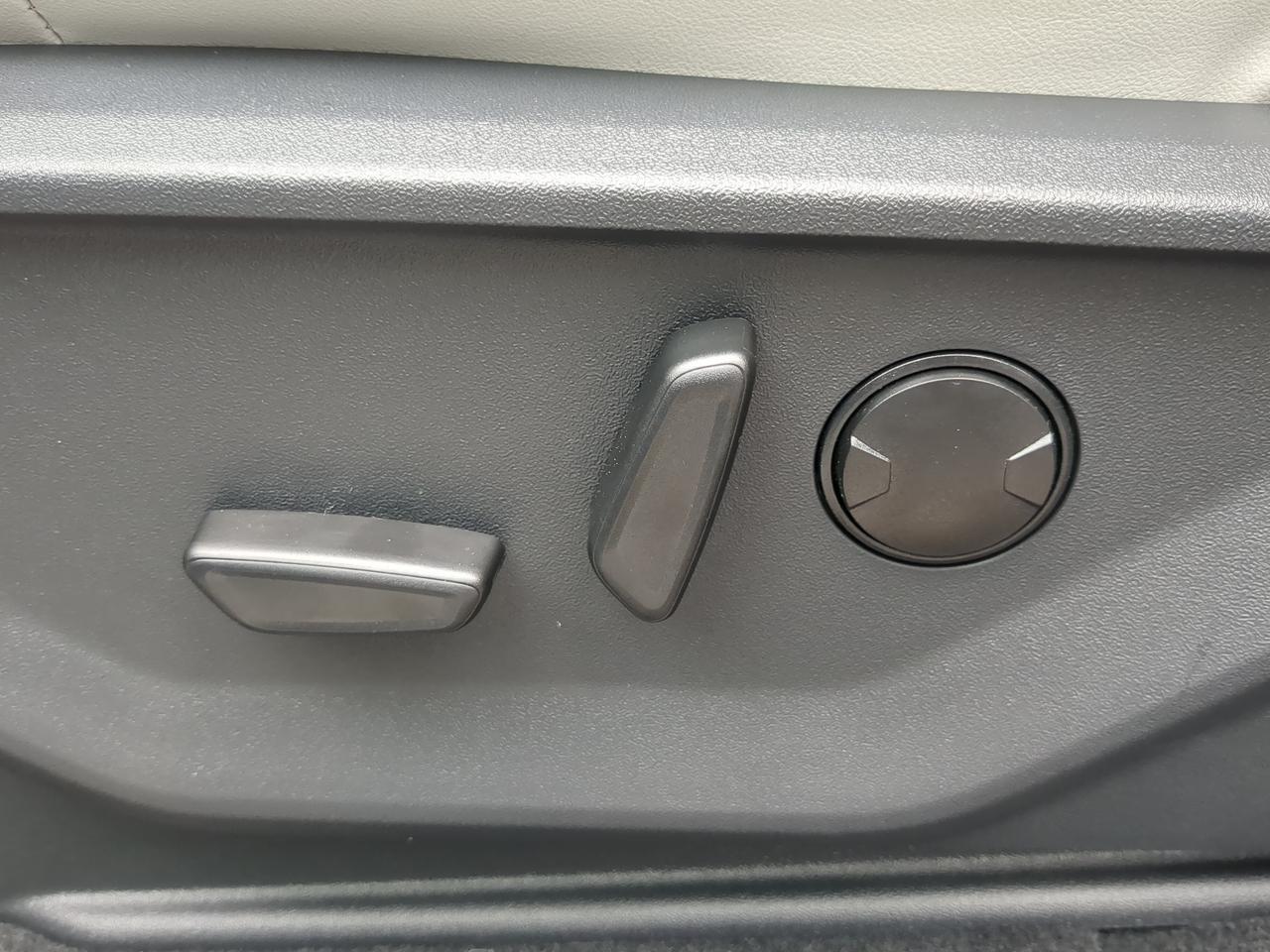 2027 Ford Expedition Platinum Appleton WI