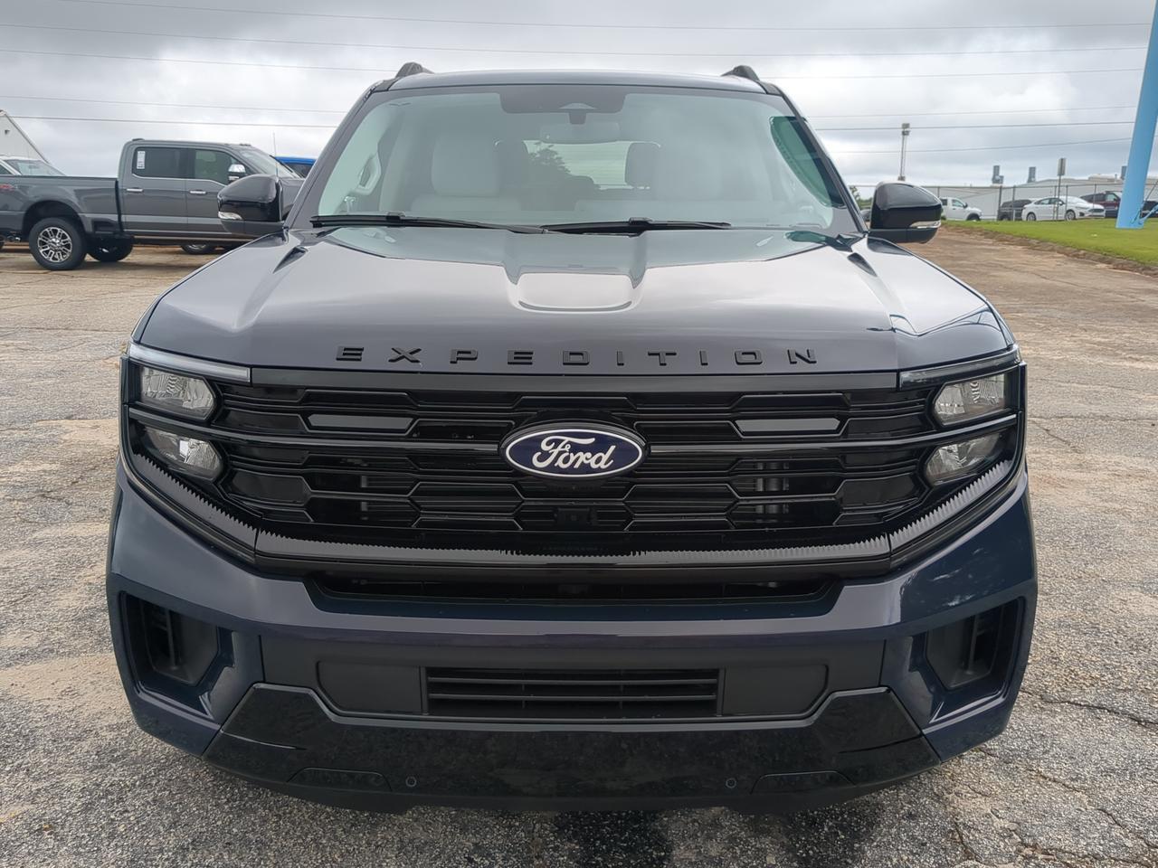 2027 Ford Expedition Platinum Appleton WI