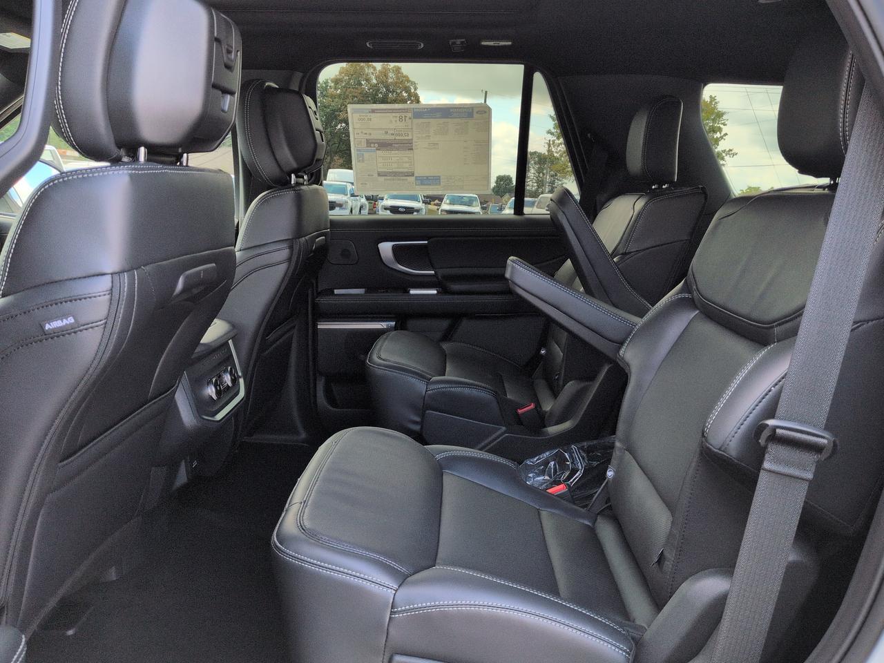 2027 Ford Expedition Platinum Appleton WI
