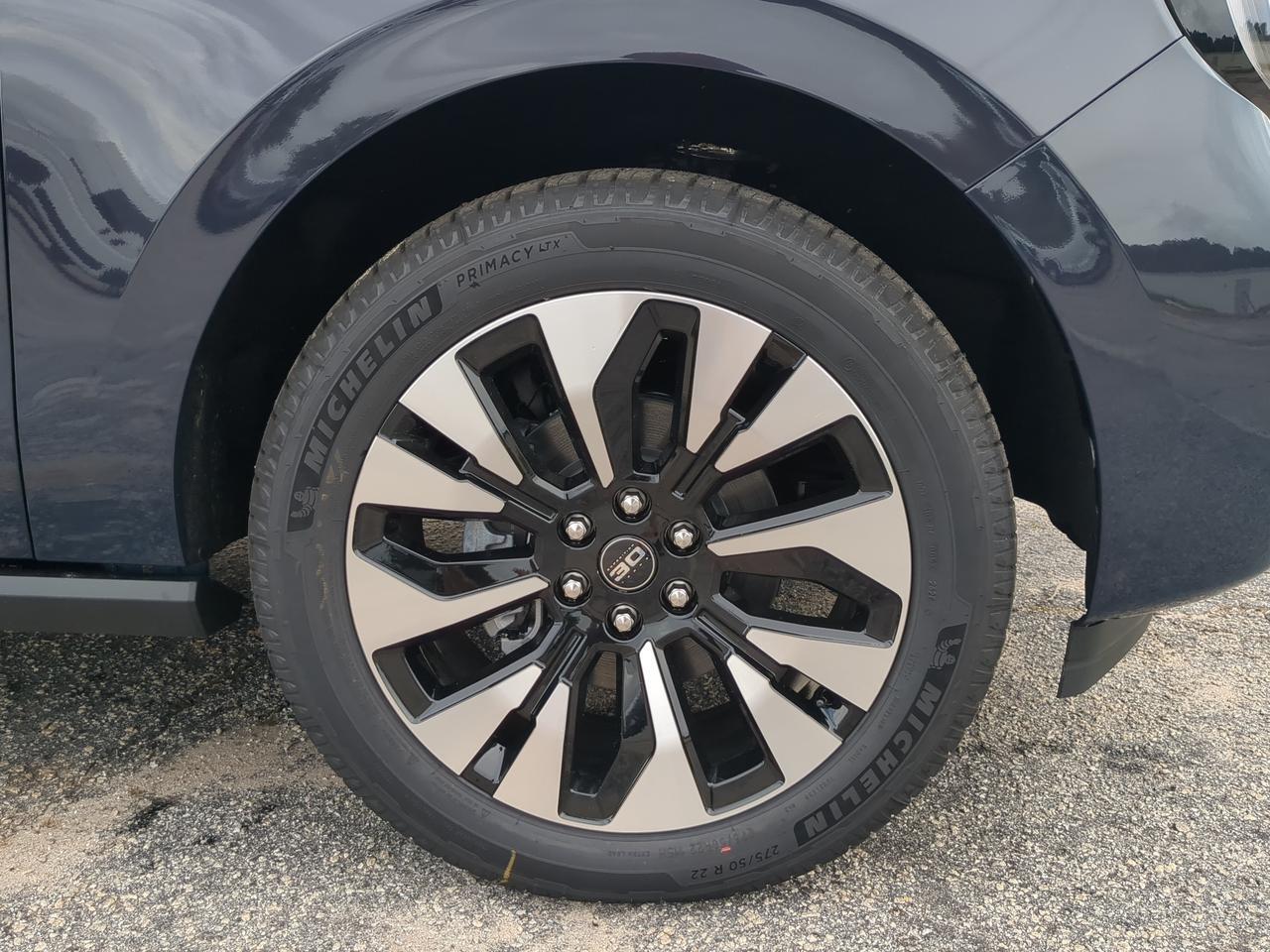 2027 Ford Expedition Platinum Appleton WI