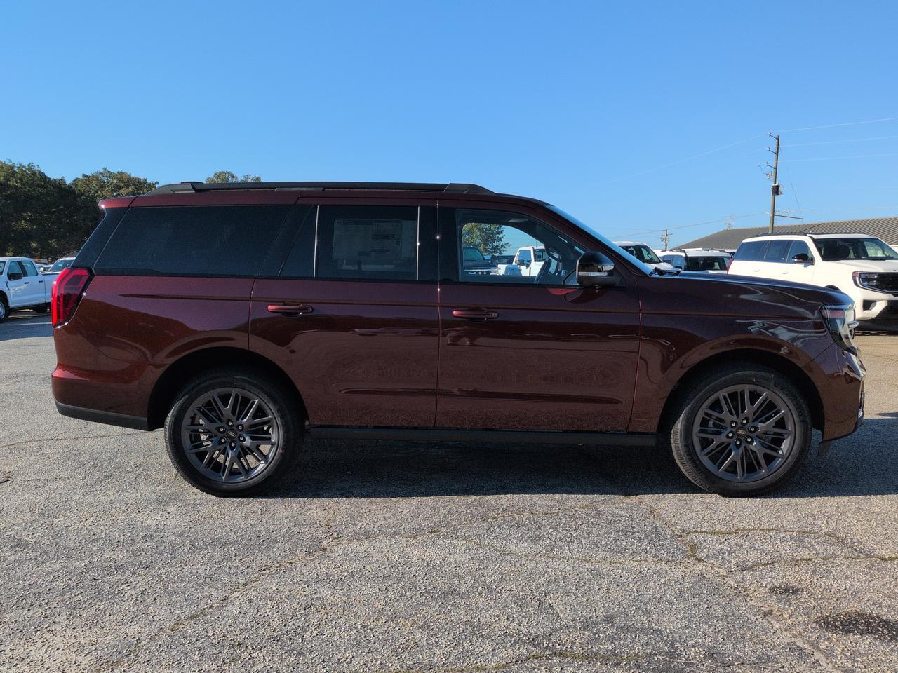 2027 Ford Expedition Platinum Appleton WI