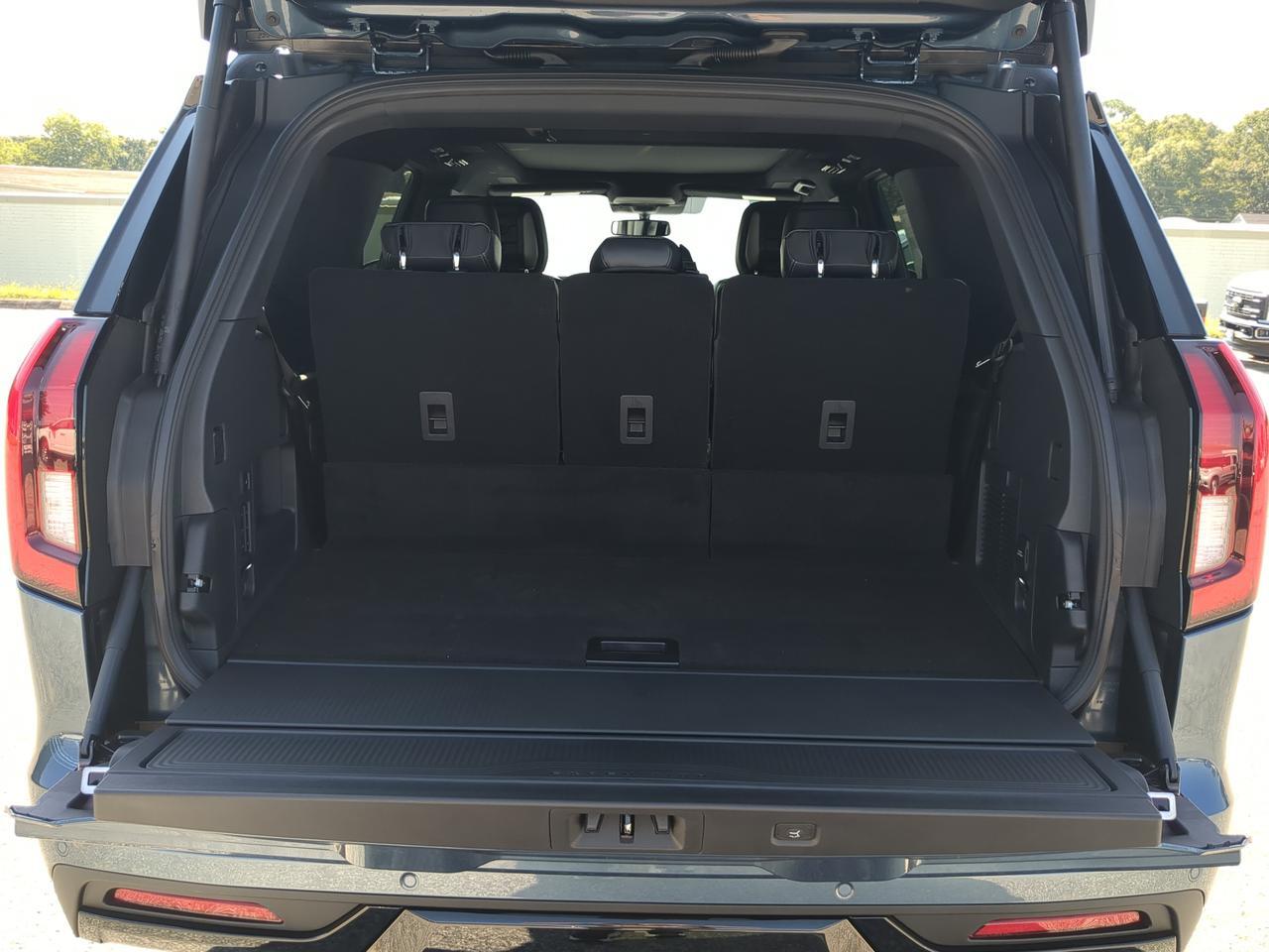 2027 Ford Expedition Platinum Appleton WI