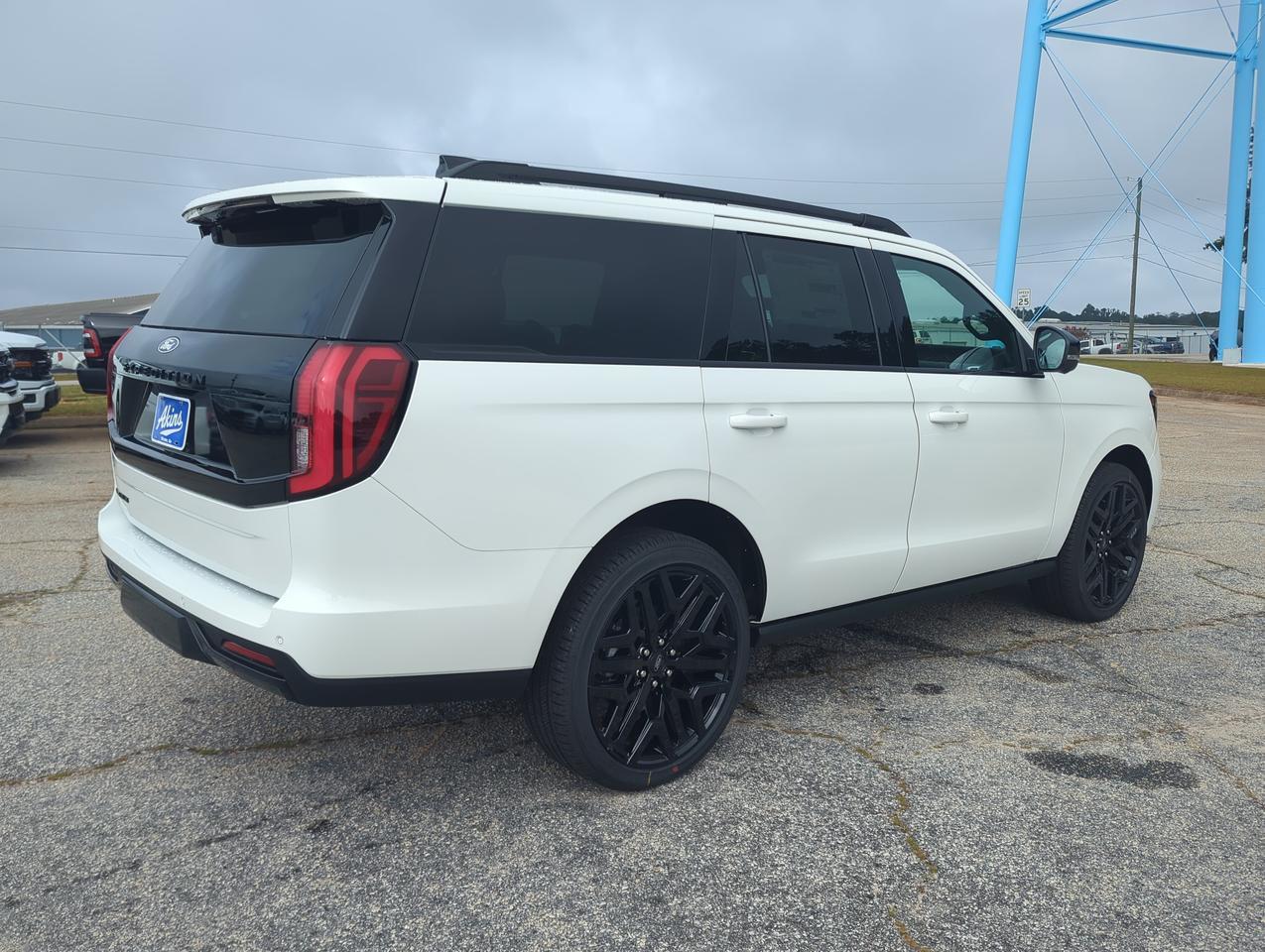 2027 Ford Expedition Platinum Appleton WI