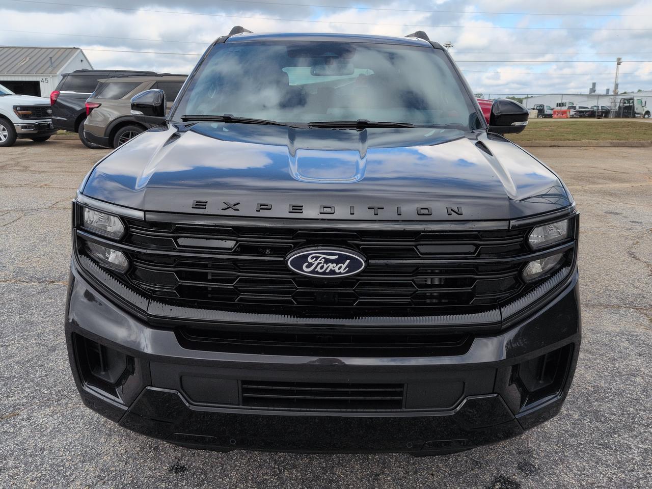 2027 Ford Expedition Platinum Appleton WI