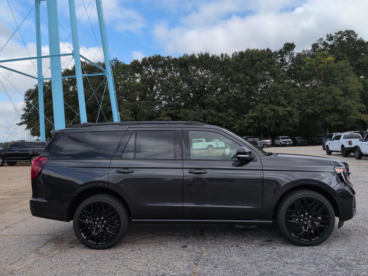 2027 Ford Expedition Platinum Appleton WI