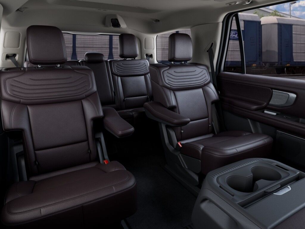 2027 Ford Expedition Platinum Owego NY