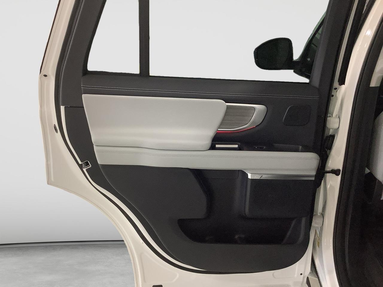 2027 Ford Expedition Platinum New Braunfels TX