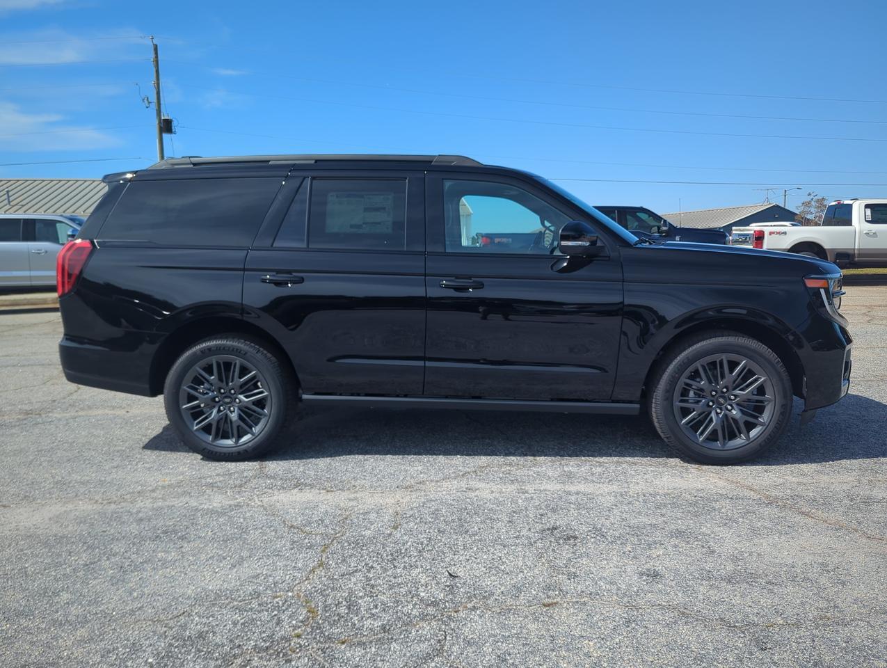 2027 Ford Expedition Platinum