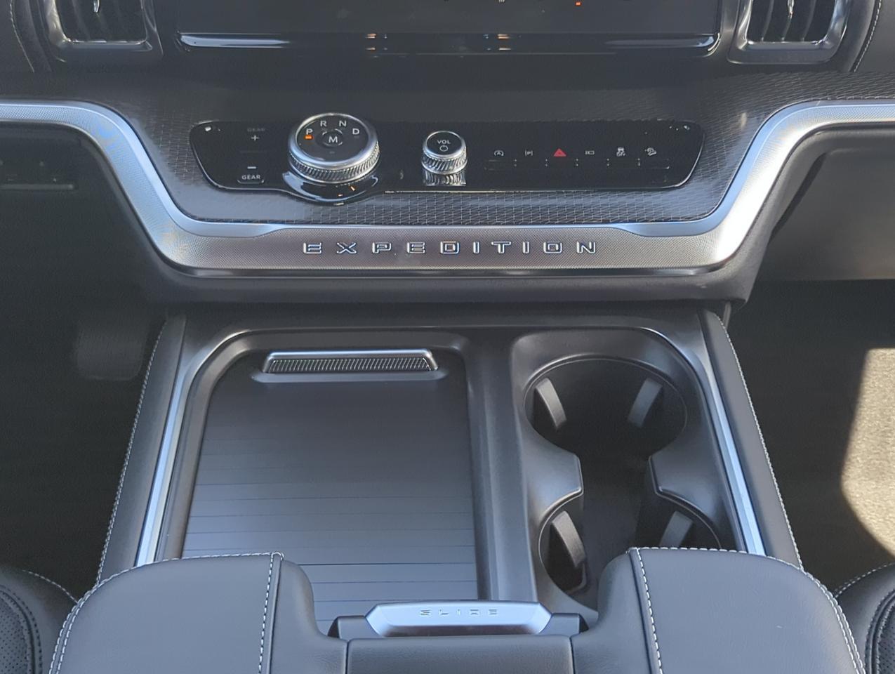 2027 Ford Expedition Platinum Winder GA