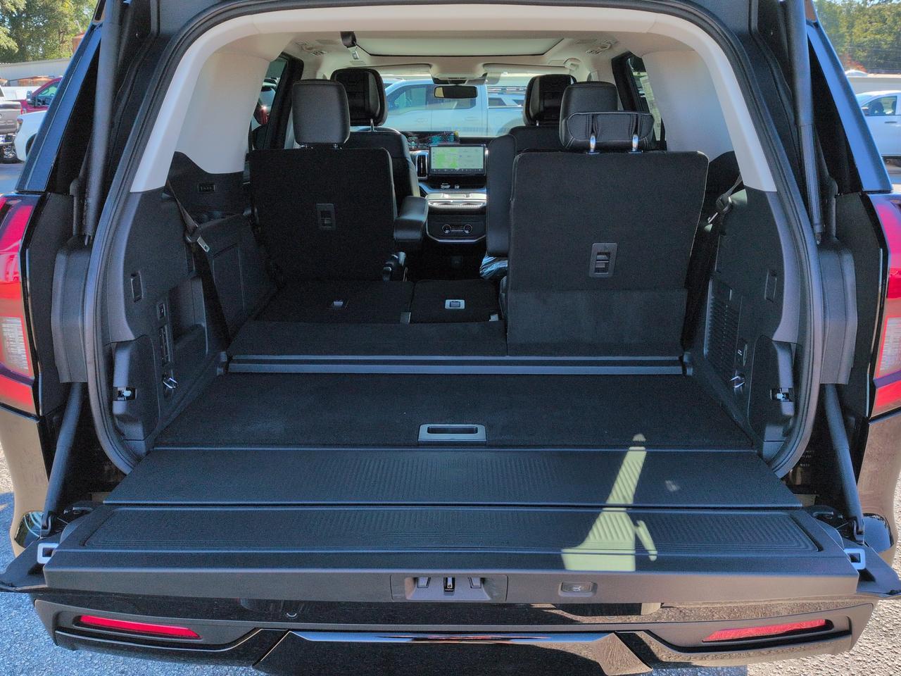 2027 Ford Expedition Platinum Winder GA