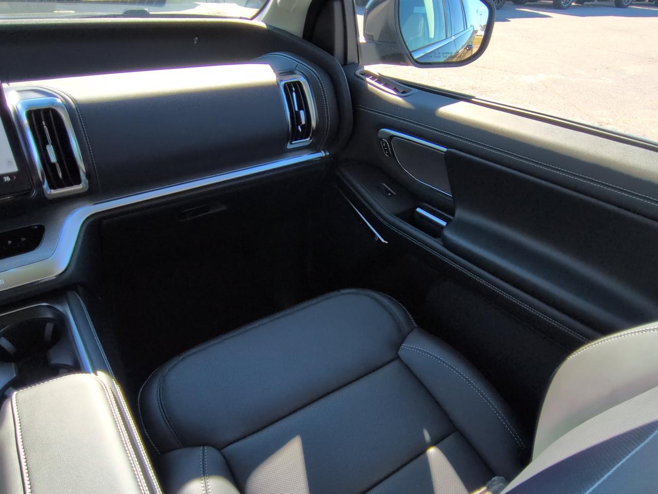 2027 Ford Expedition Platinum Winder GA