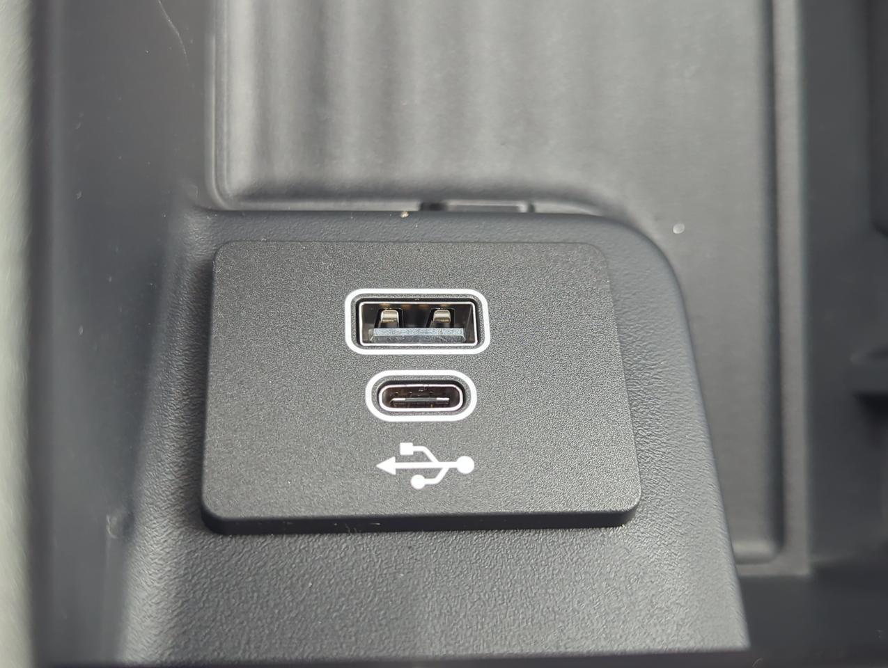 2027 Ford Expedition Platinum Winder GA