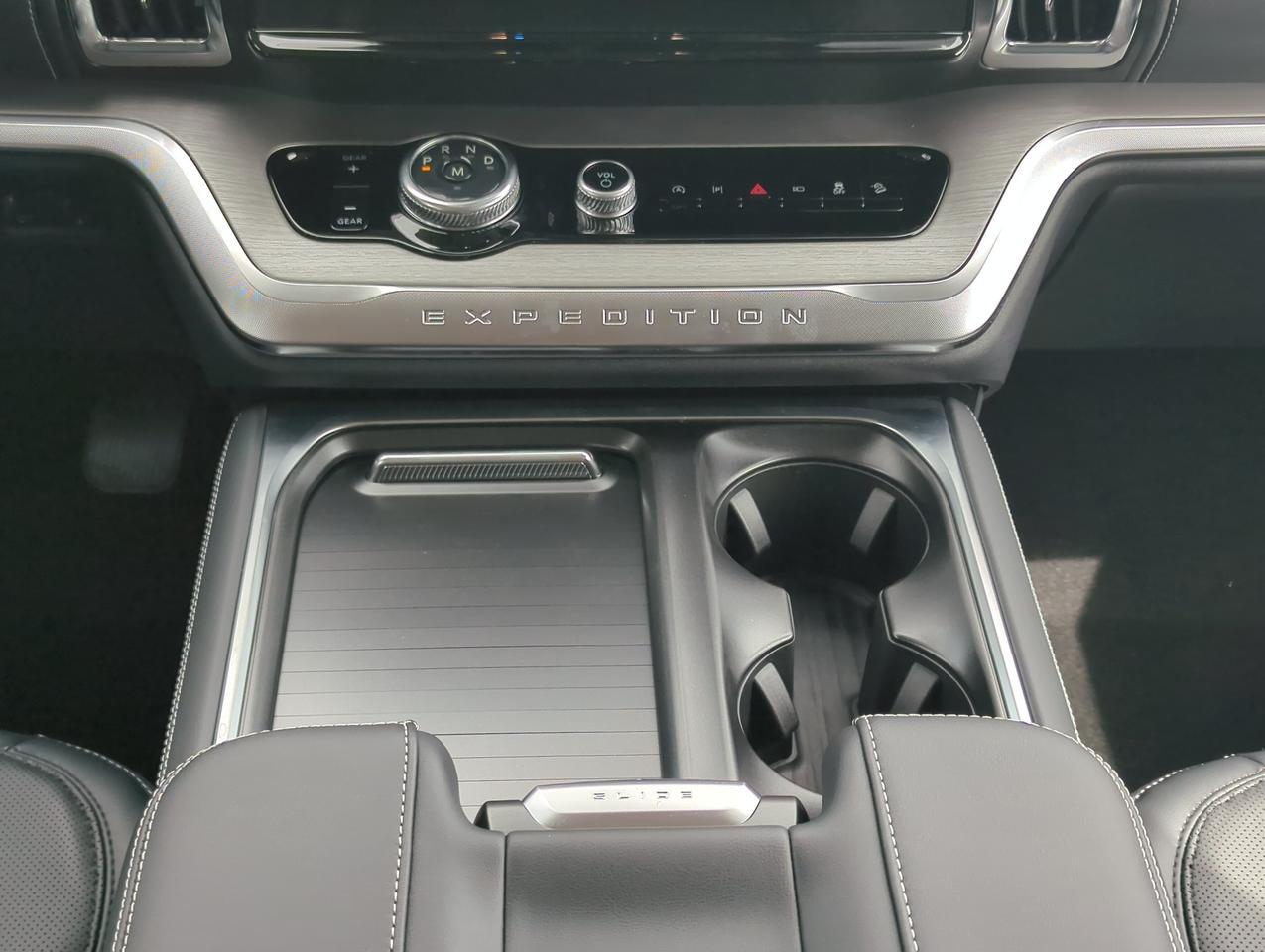 2027 Ford Expedition Platinum Winder GA