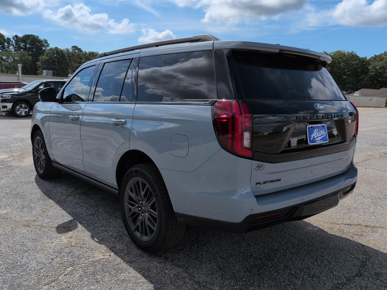 2027 Ford Expedition Platinum Winder GA