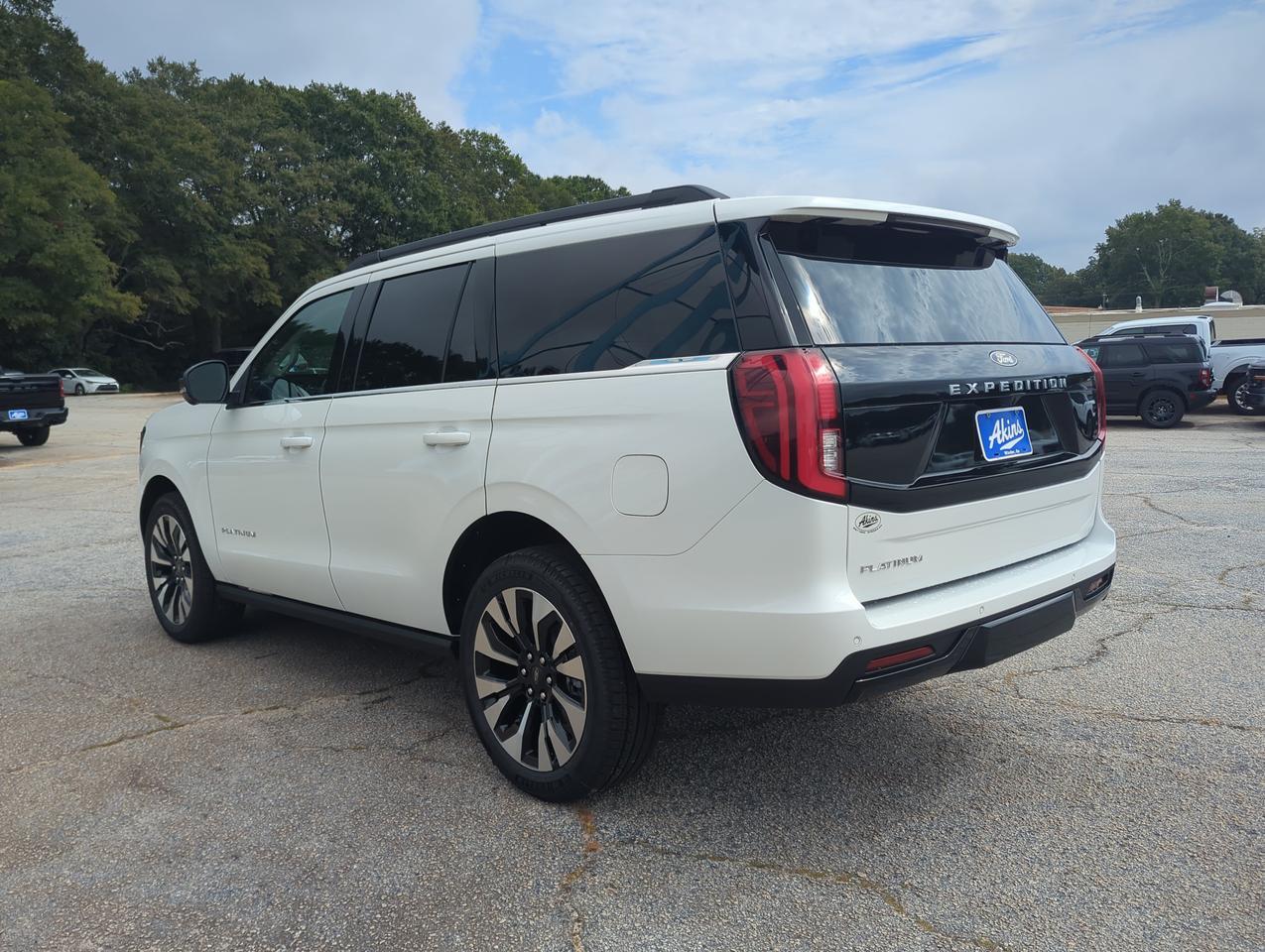 2027 Ford Expedition Platinum Winder GA