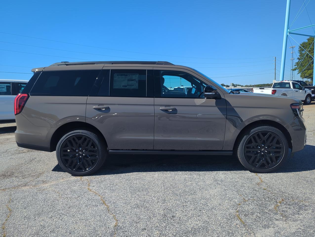 2027 Ford Expedition Platinum Winder GA