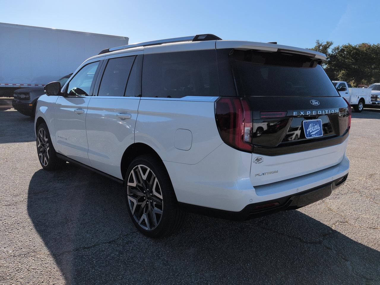 2027 Ford Expedition Platinum Winder GA