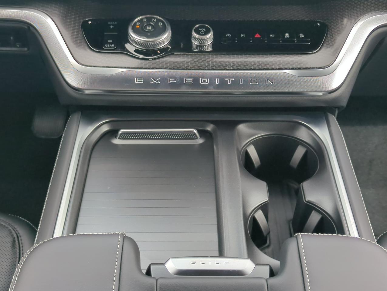 2027 Ford Expedition Platinum Winder GA