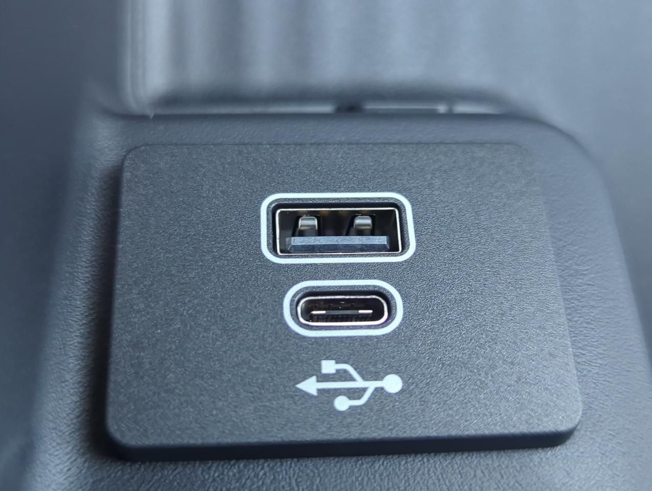 2027 Ford Expedition Platinum Winder GA