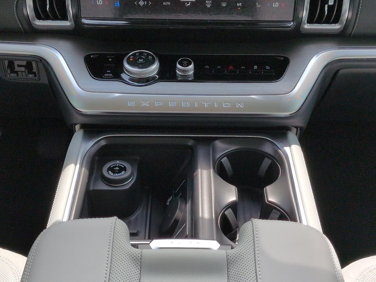 2027 Ford Expedition Platinum Winder GA