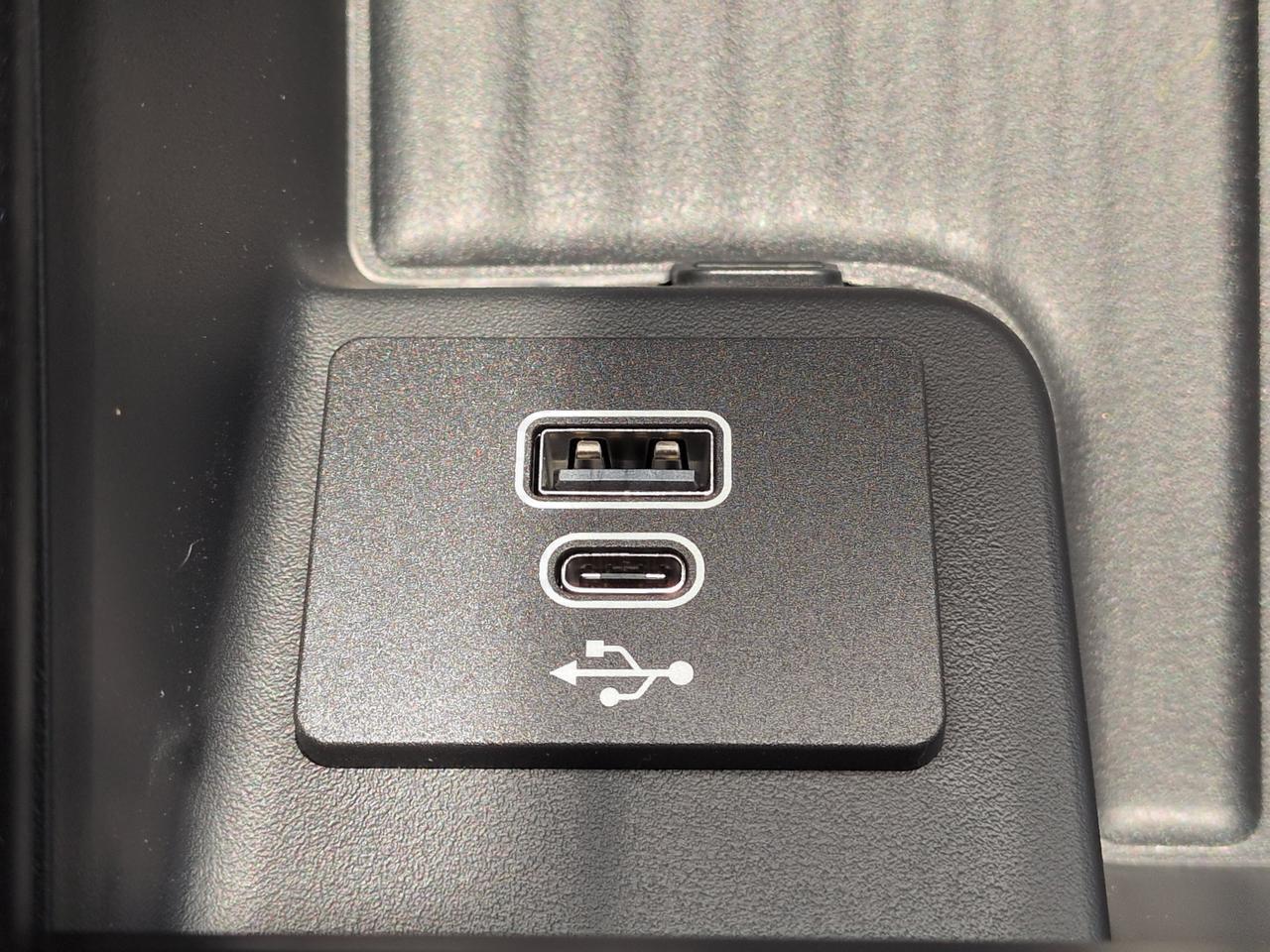 2027 Ford Expedition Platinum Winder GA