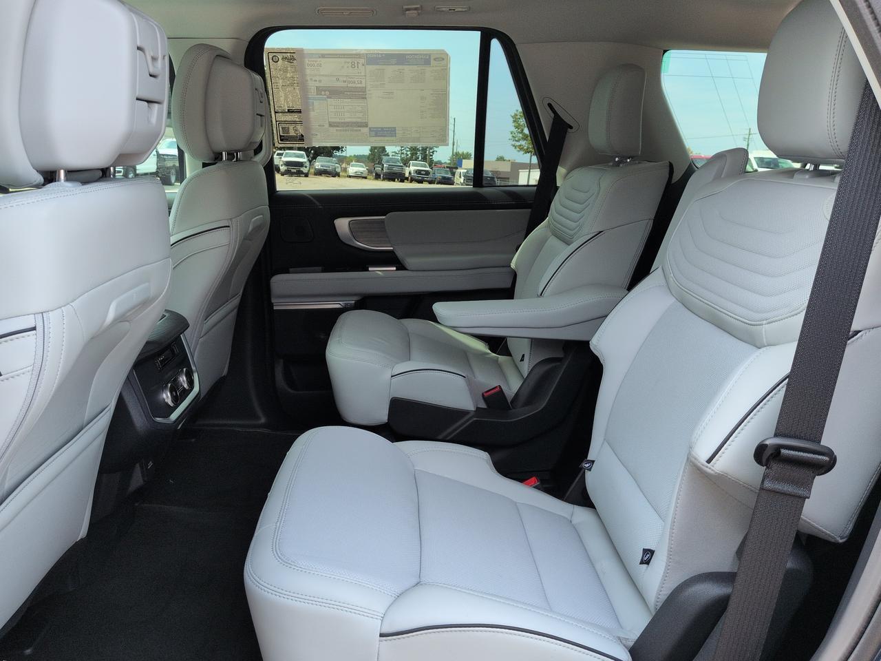 2027 Ford Expedition Platinum Winder GA